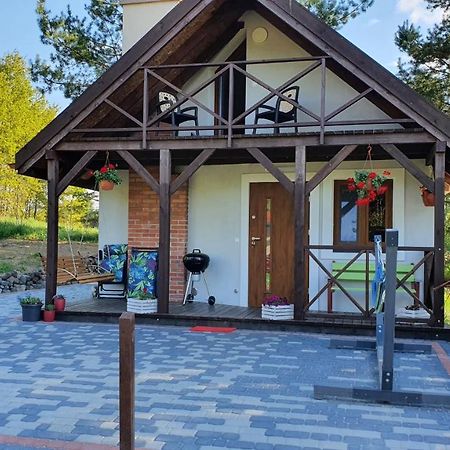 Domek Na Wsi U Wiktora Mikołajki Eksteriør bilde
